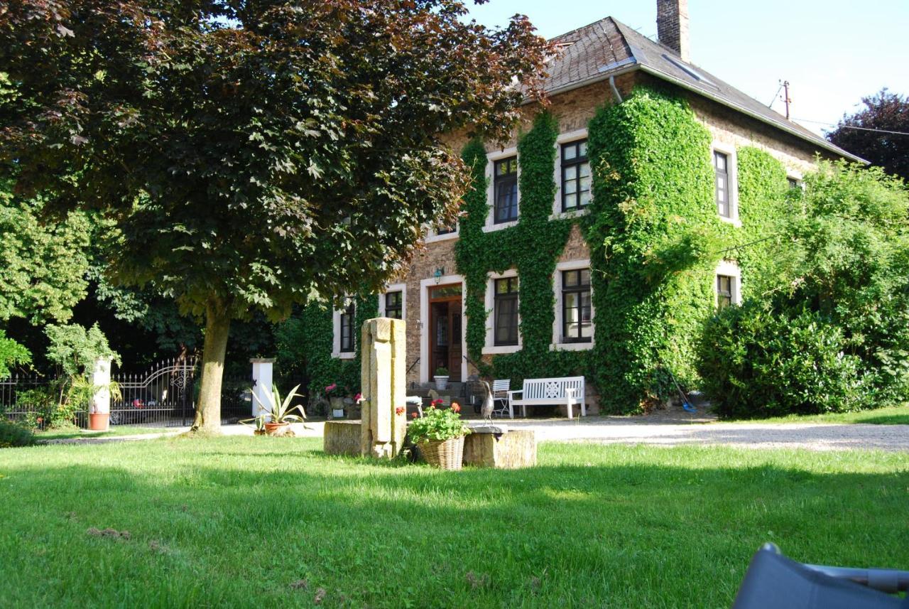 Hof Liebeneck Bed & Breakfast Osterspai Екстериор снимка